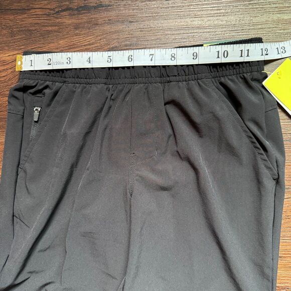 NWT All in Motion Boys M Performance Jogger & Active Light Pants Black Sz 8 Lot - Picture 10 of 16